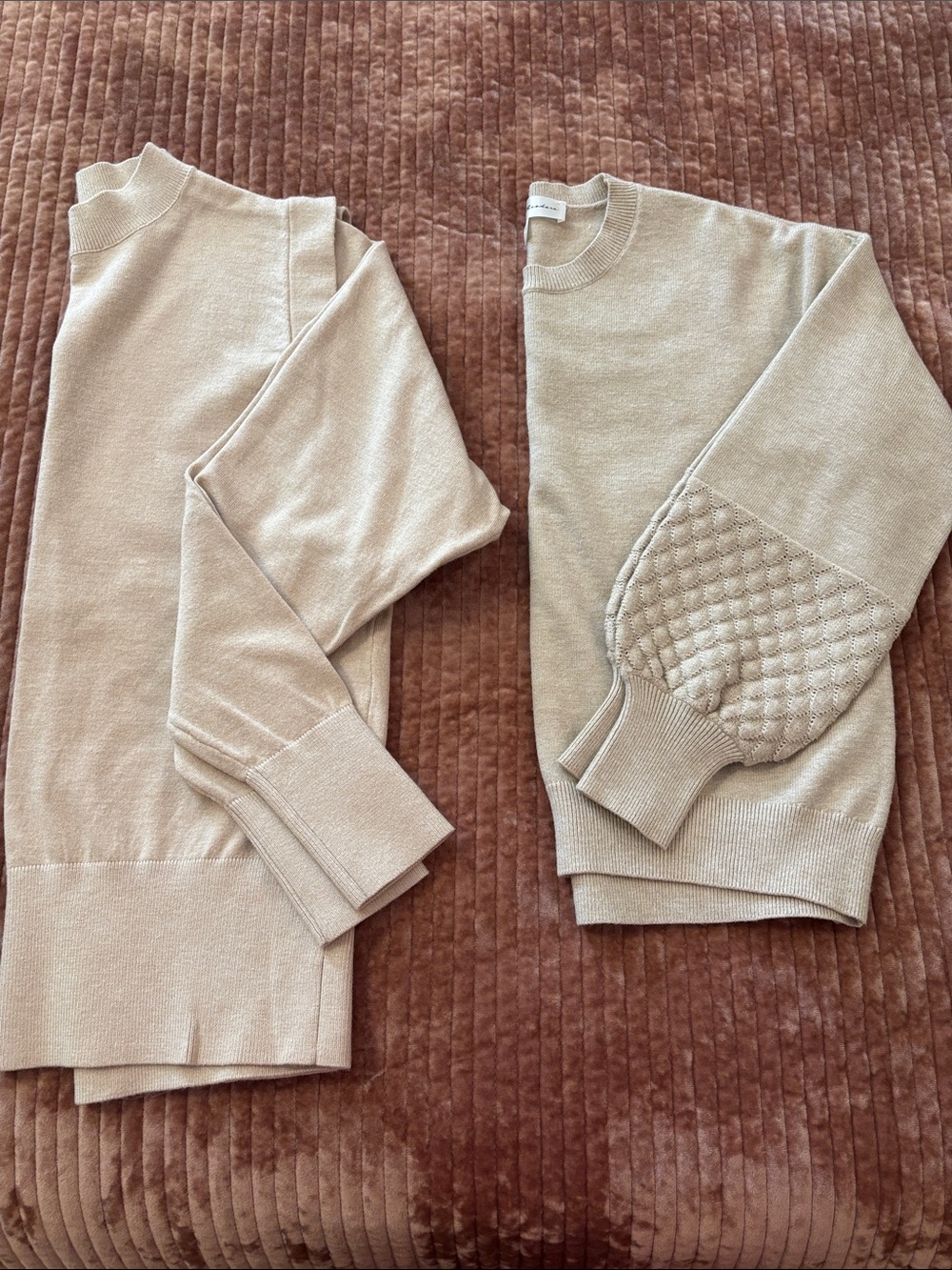 2 sweaters Cream colored